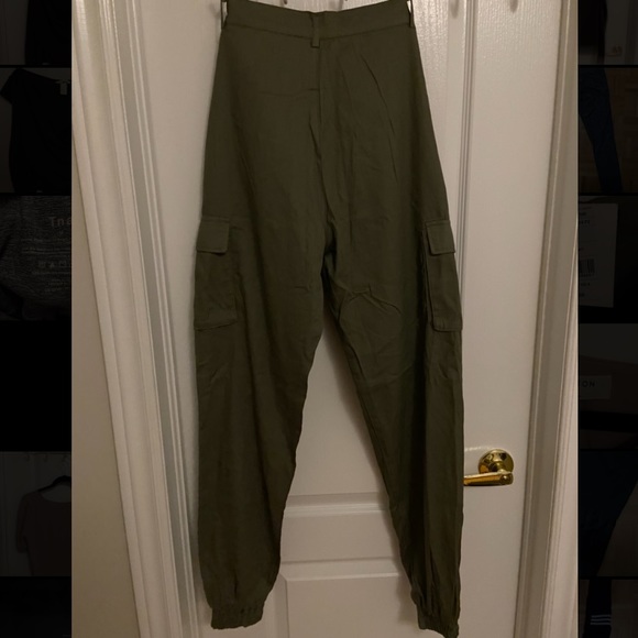 Misguided cargo pants in Khaki green, size US 4/UK8 - Picture 6 of 6